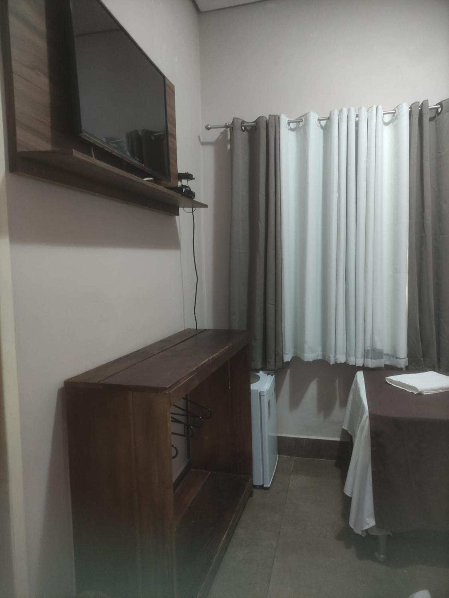 Pousada Da Gi Suites E Turismo Chapada dos Guimarães Extérieur photo